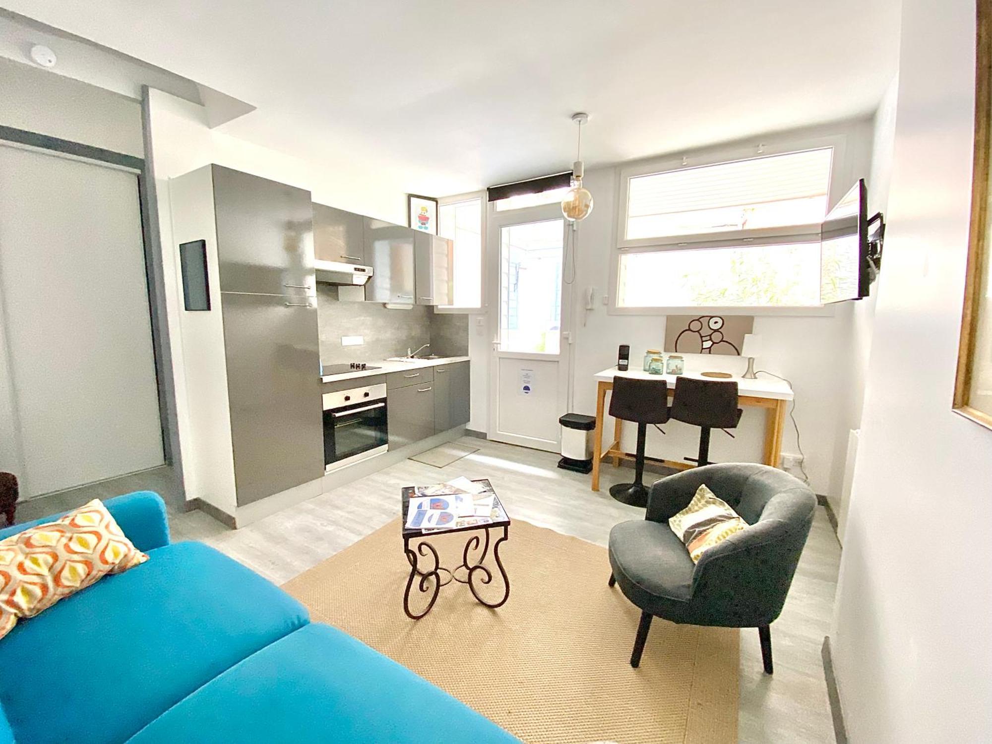 לימוז' L'Adrien Studio Tout Confort Avec Terrasse מראה חיצוני תמונה